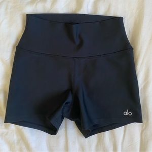 Alo Yoga HIGH-WAIST AIRLIFT SHORT